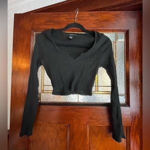 Windsor ribbed long sleeve crop top